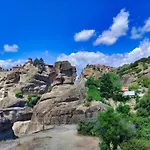 Enjoy Meteora Three * カランバカ